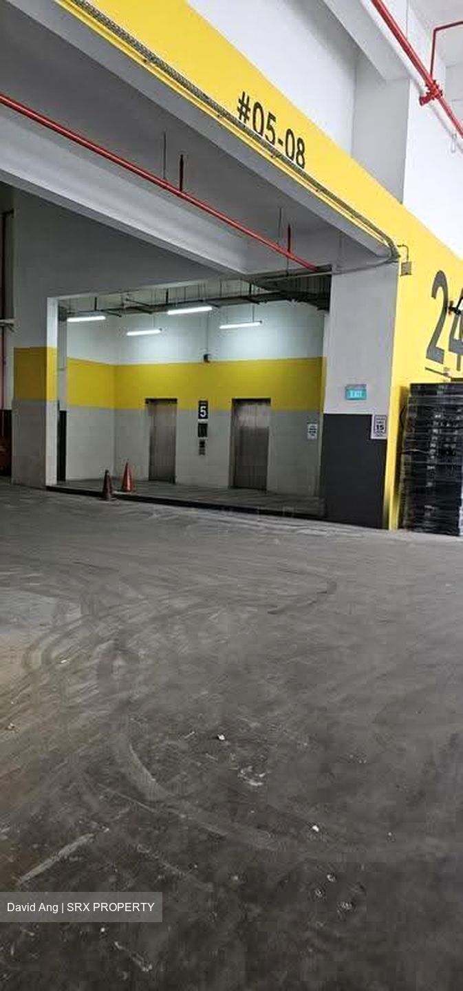 West Park Bizcentral (D22), Factory #625890061